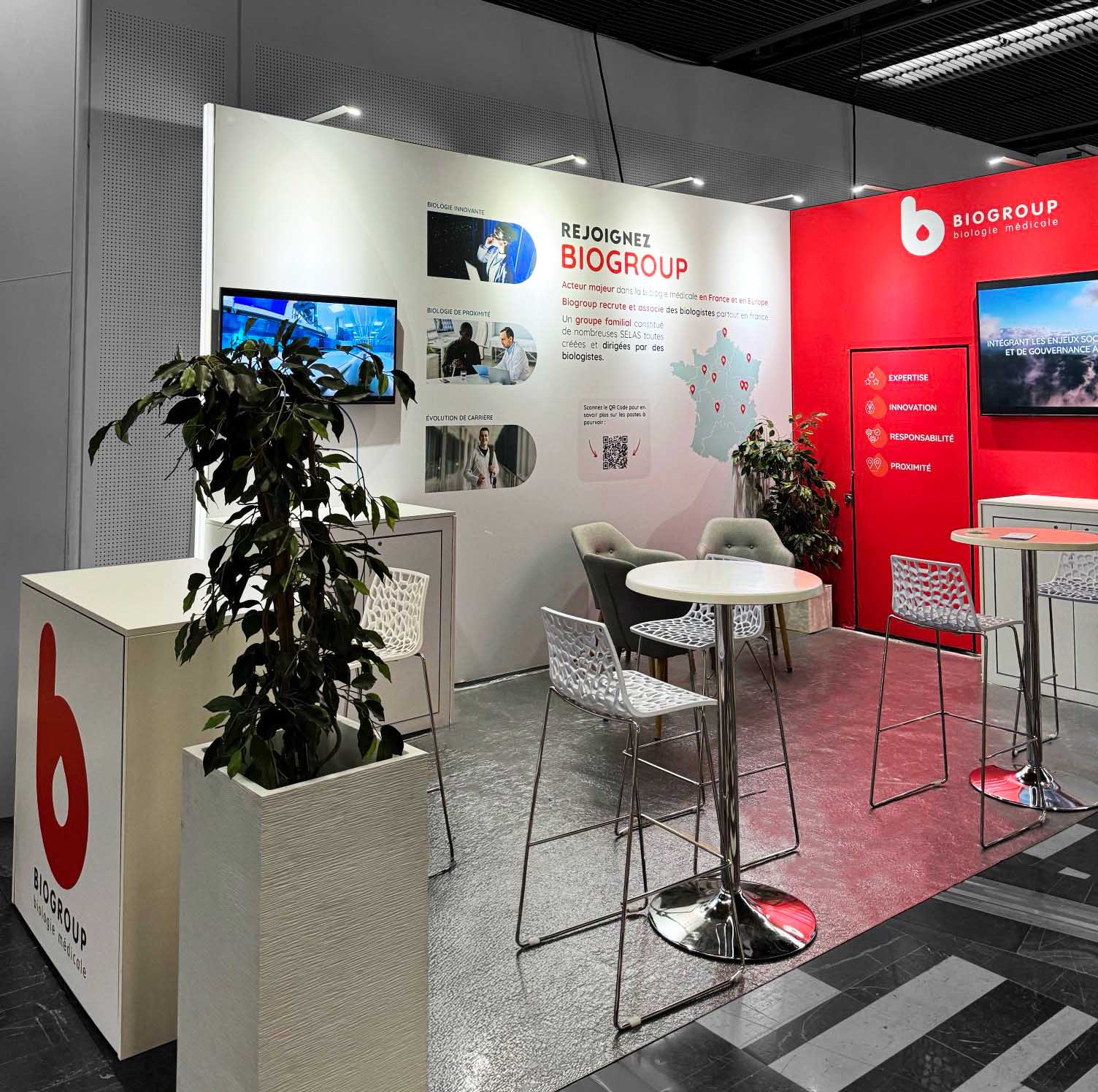 BIOGROUP-Stand, JIB, Paris, Ansicht 2