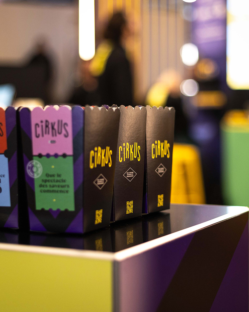 VDLV Cirkus-Stand, Vapexpo, Paris, Ansicht 6