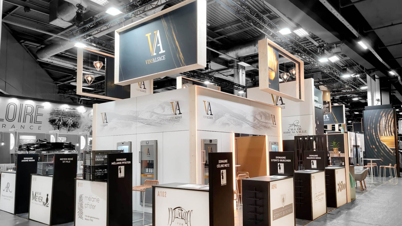 Stand CIVA Vins d'Alsace au salon Wine Paris, postes de dégustation