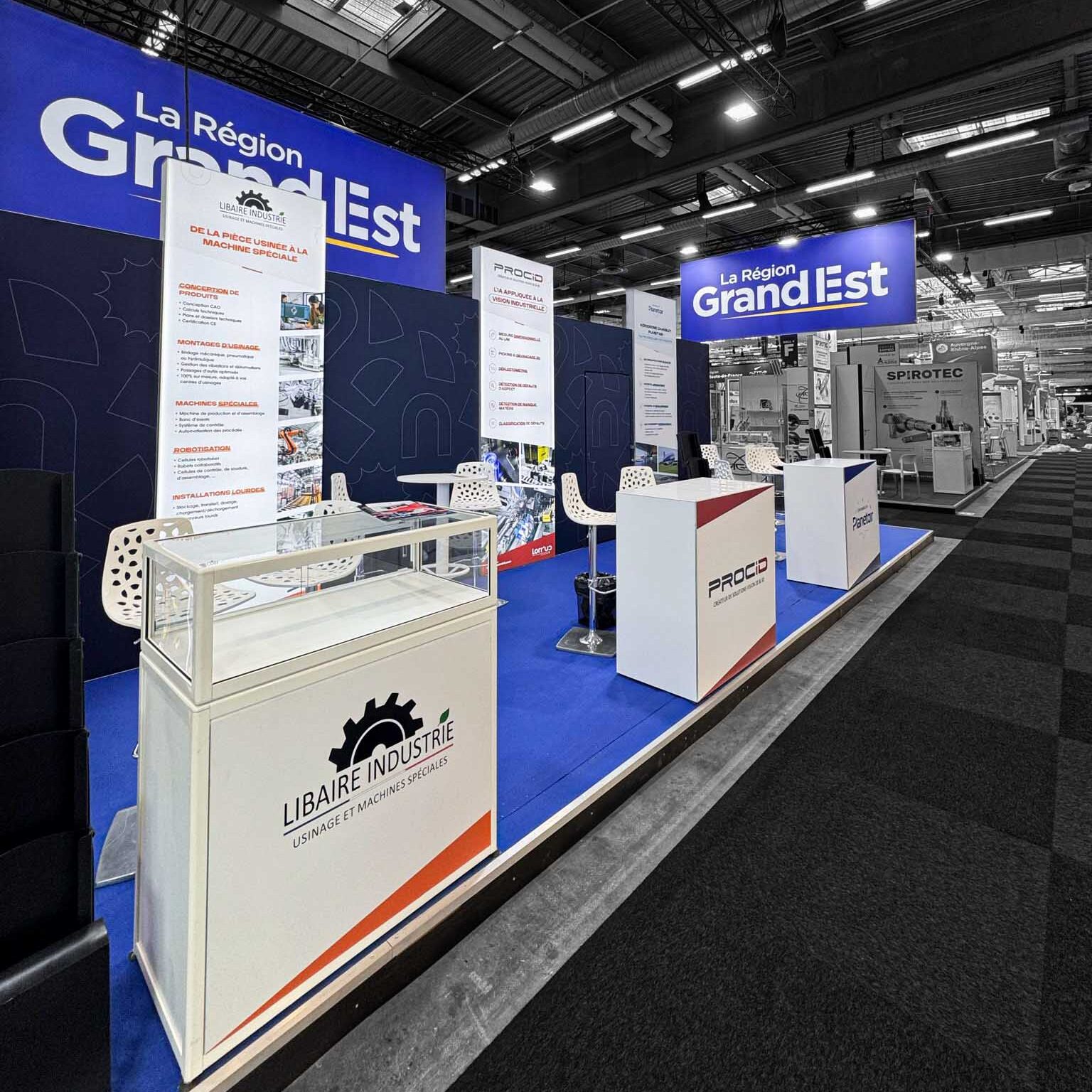 les stands modulaires permettent une durabilité de salons en salons et donc une éco-conception