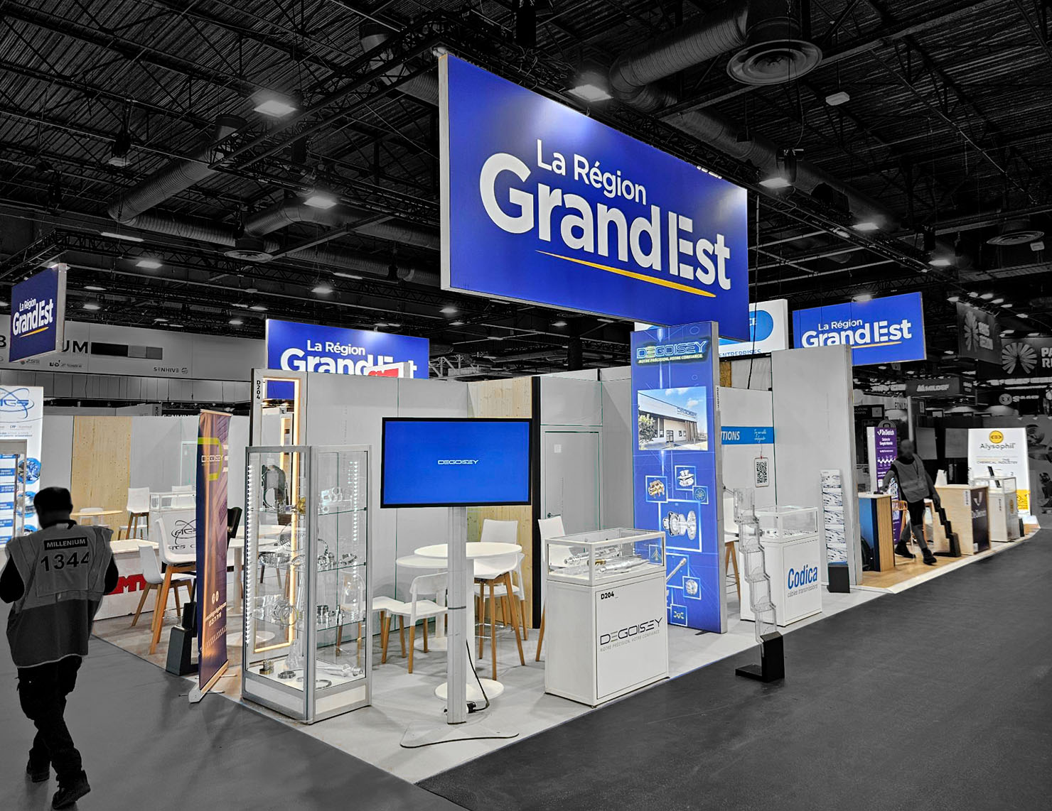 2, CCI Grand Est booth side