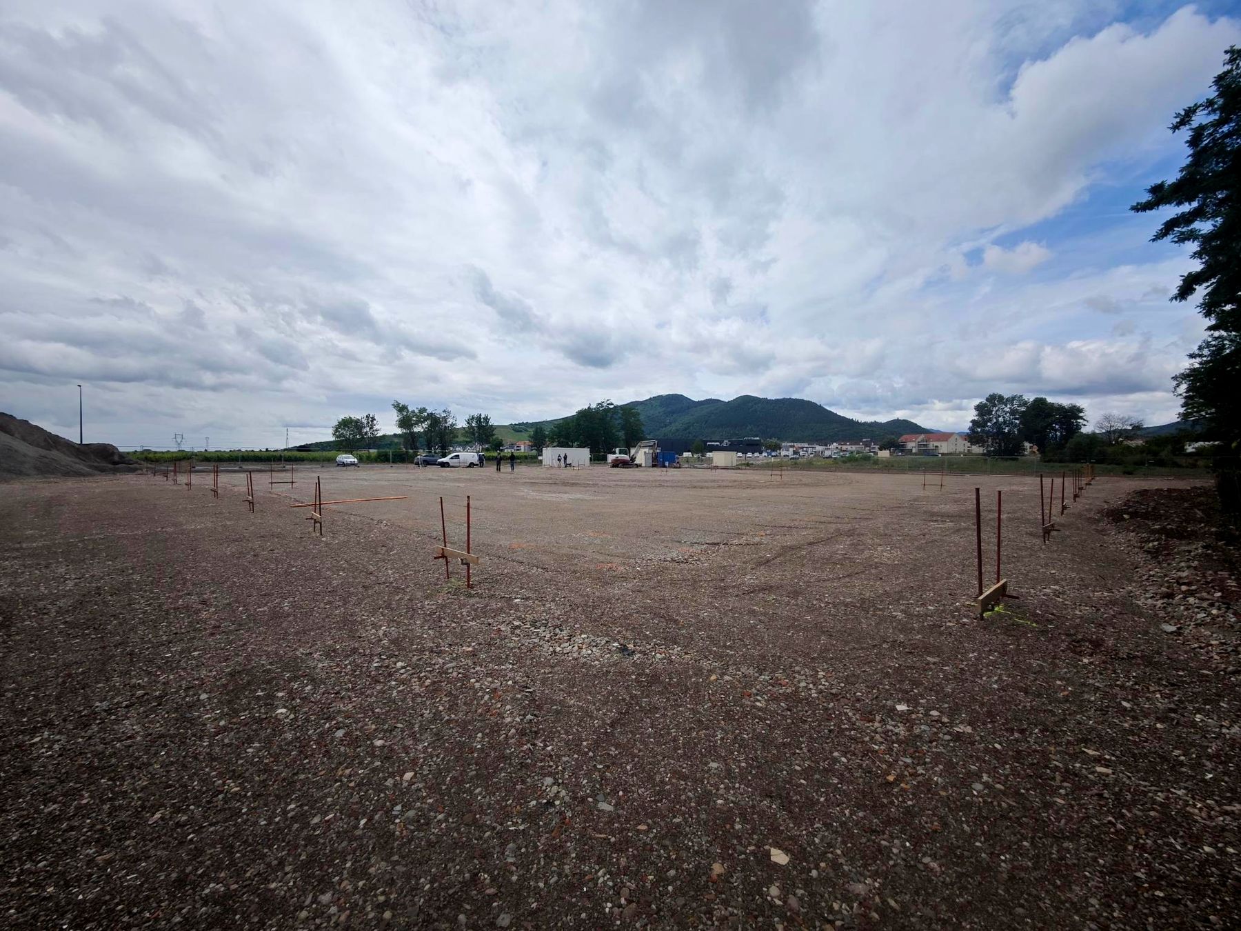 Ebenes Fundament und Grundriss des ENJOY-Gebäudes in Turckheim