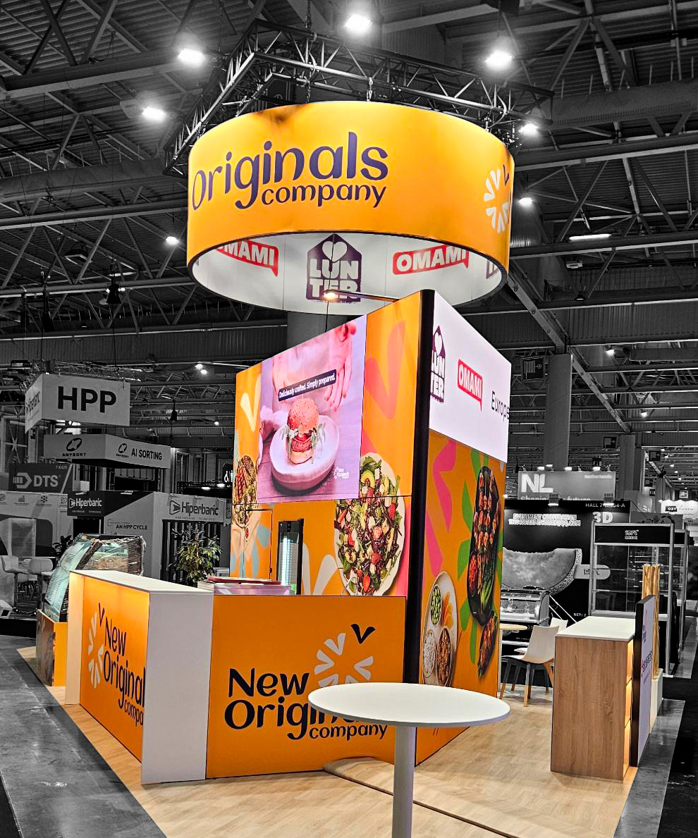 Stand New Originals Company au SIAL Paris 2026, enseigne circulaire et visuels culinaires